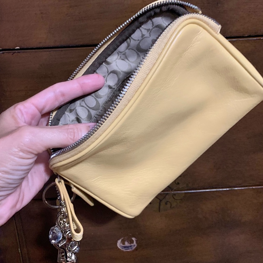Gently used Coach wallet (don’t know if it’s real)